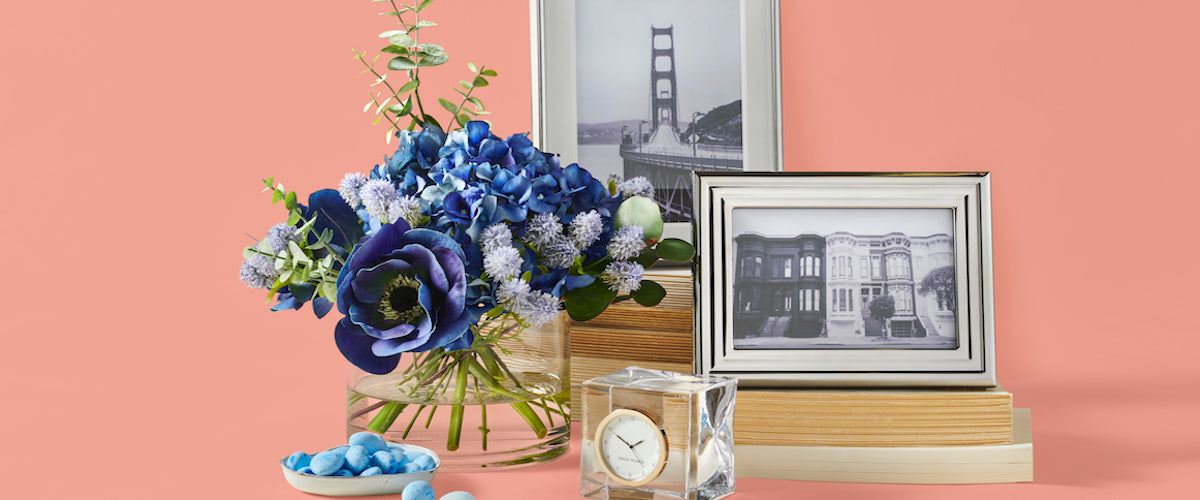 Business Gifts | Gump's
