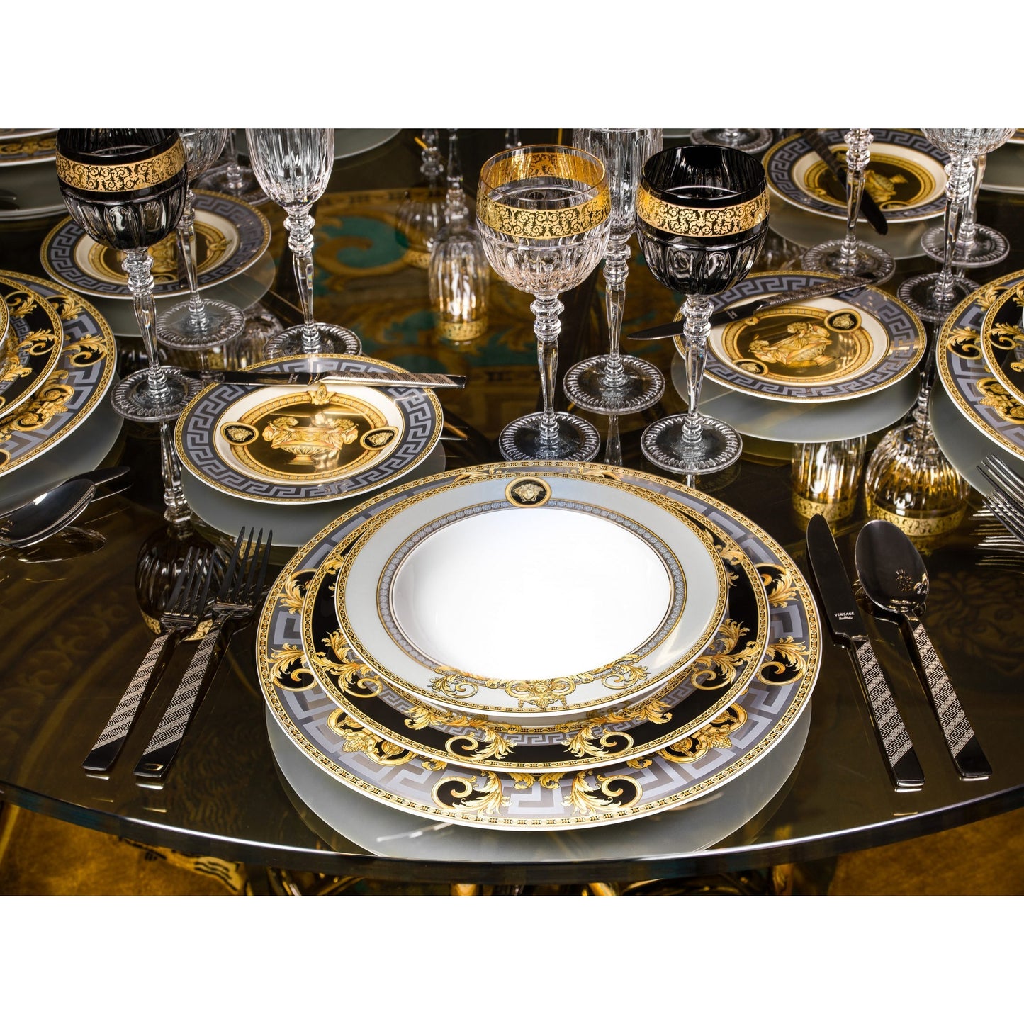 Prestige Gala 5-Piece Place Setting