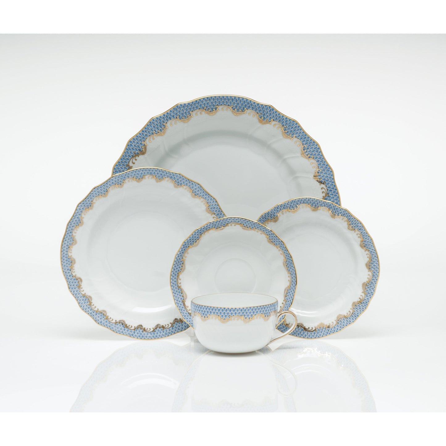 Fish Scale Canton Teacup, Light Blue