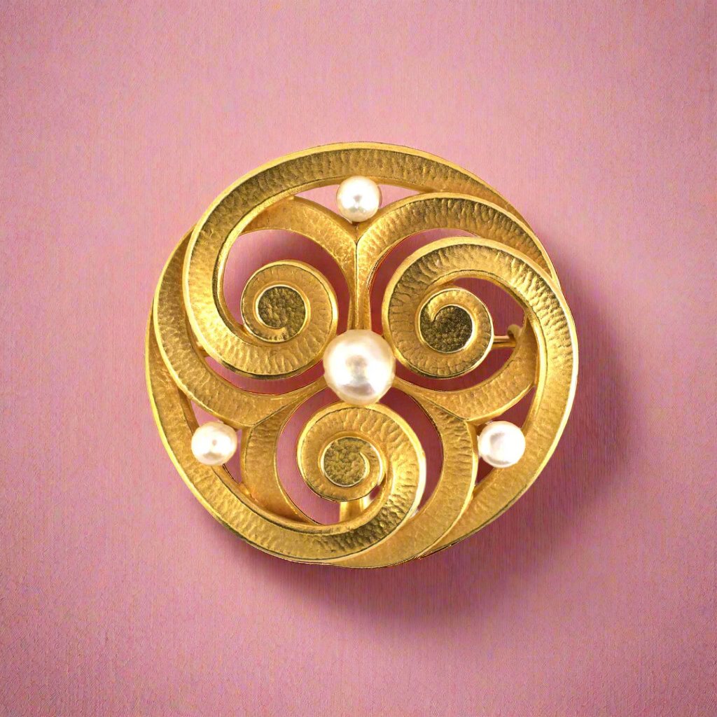 Art Nouveau Pearl & Gold Swirl Pin