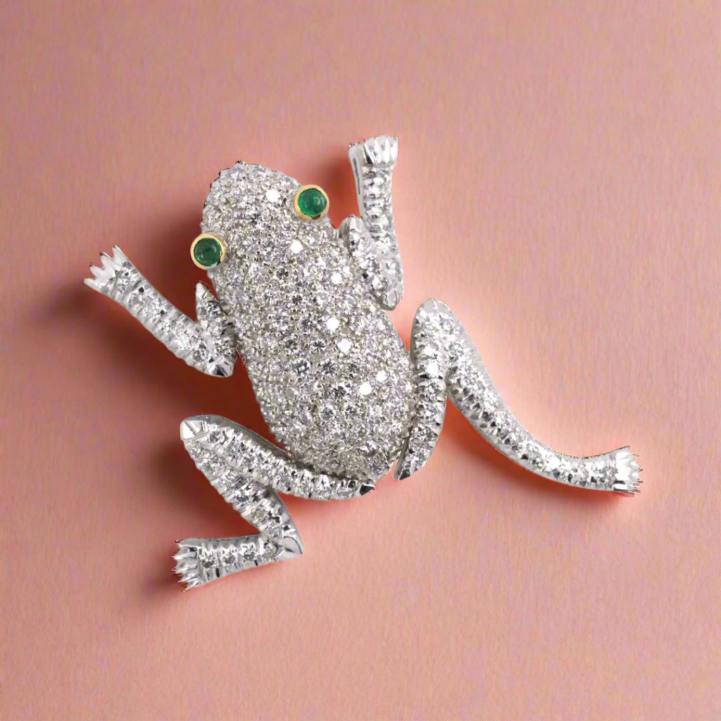 Pavé Diamond & Emerald Frog Pin