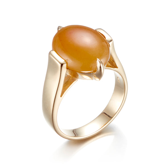 Gump's Signature Yellow Jade Cabochon Ring