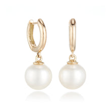 Gump's Signature Soho Earrings in White Pearls