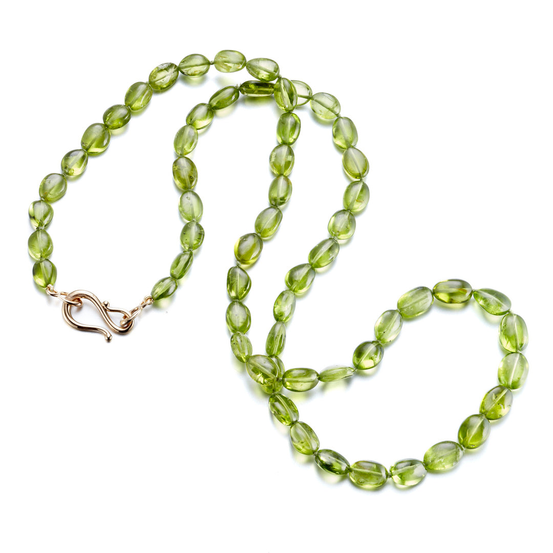Gump's Signature Peridot Graduated Pebble Necklace