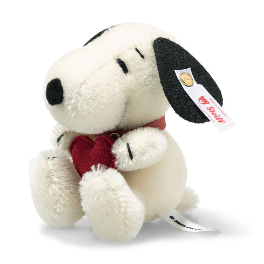 Steiff Limited-Edition Snoopy with Heart